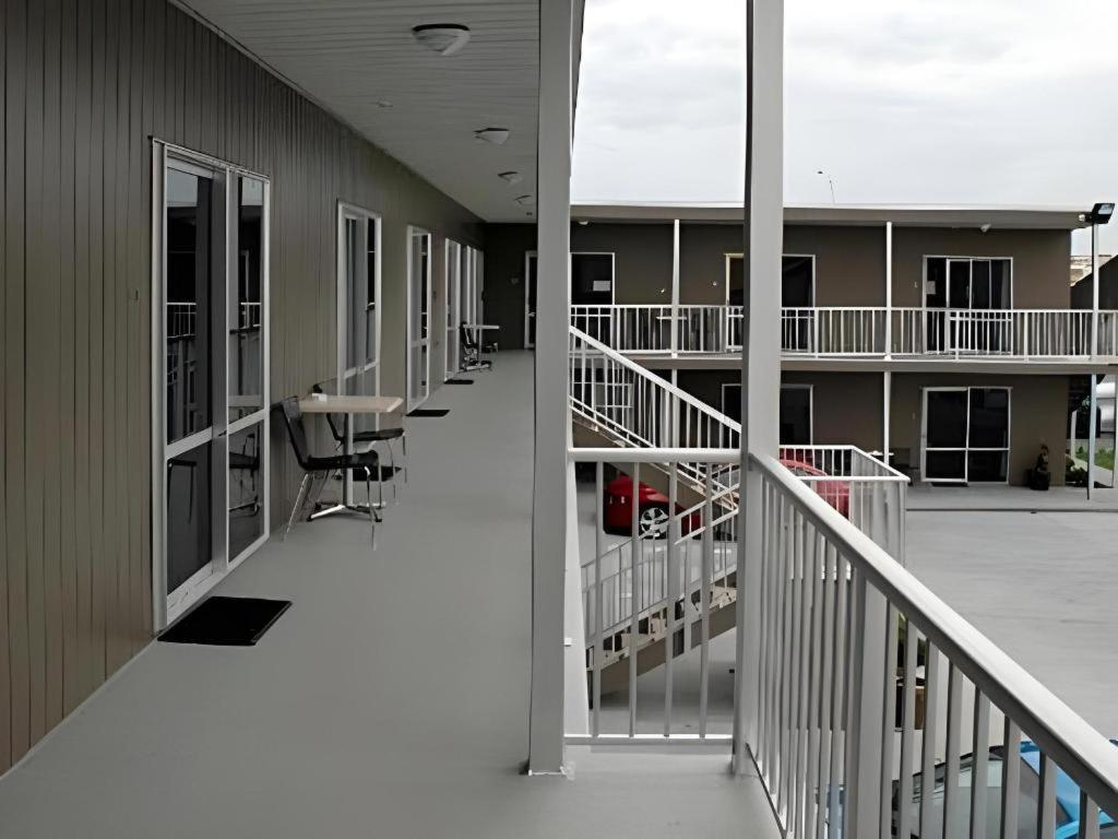 Hawera Central Motor Lodge Exteriör bild
